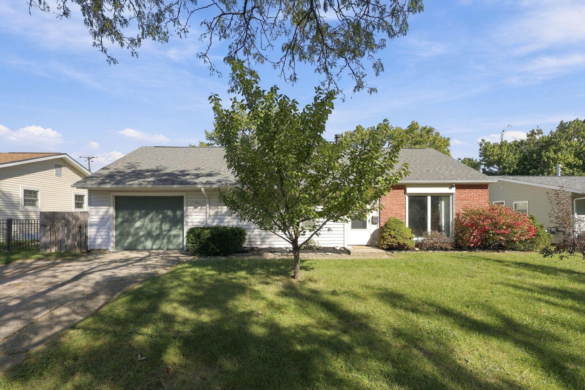 4776 Hillcrest Street Hilliard Ohio United States, for Sale, residential, , The Hessenauer Corporation