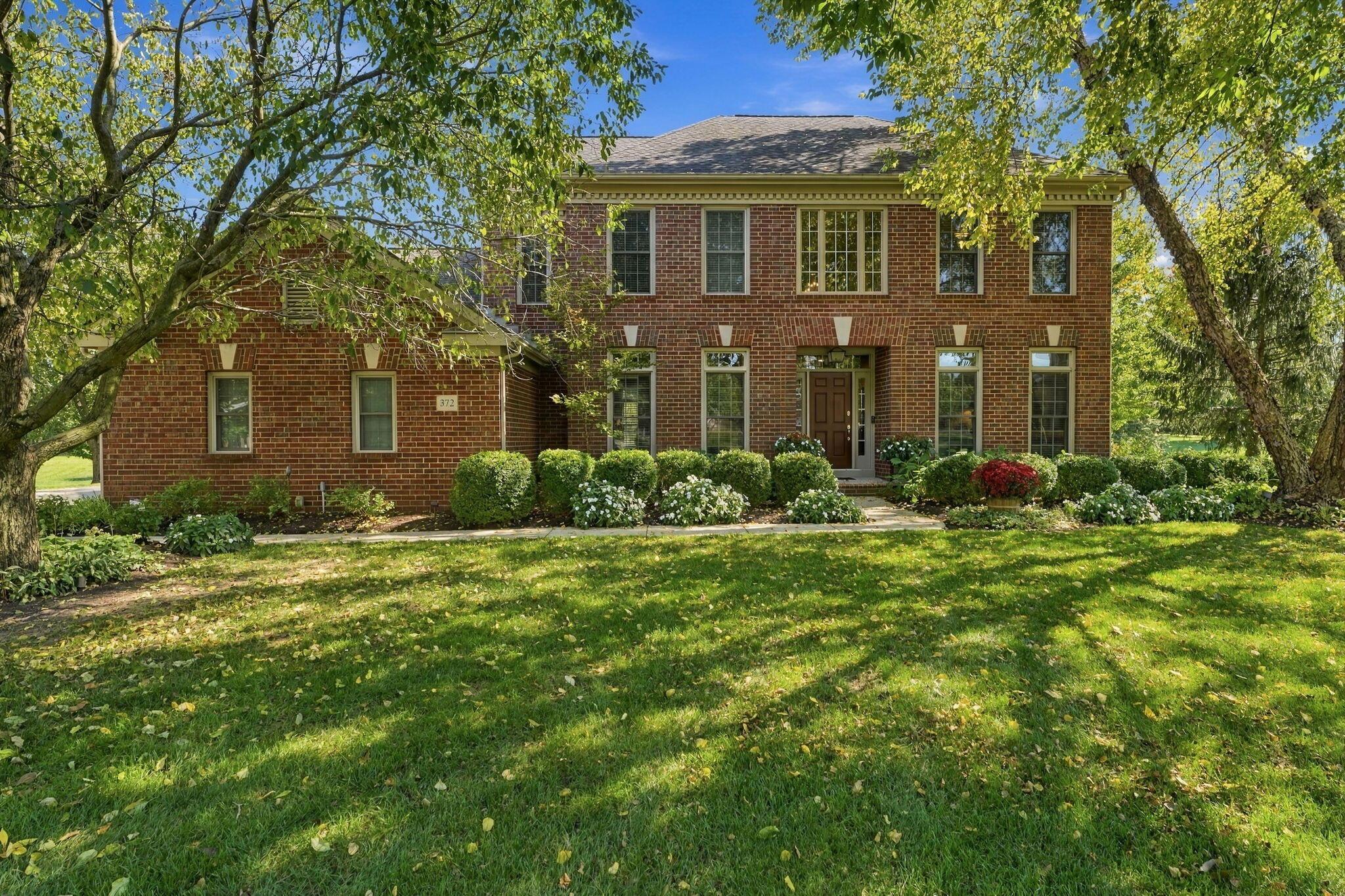 372 Ashmoore Circle Powell Ohio United States, for Sale, residential,  , The Hessenauer Corporation