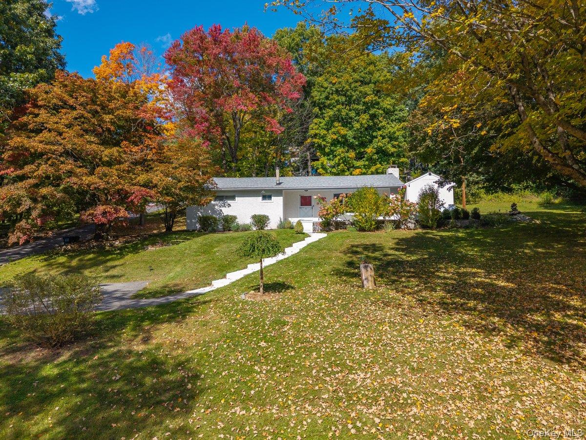 18 Blueberry Hill Road Mahopac New York United States, for Sale, residential, Anthony Omoruan, Keller Williams Realty, NYC Grp