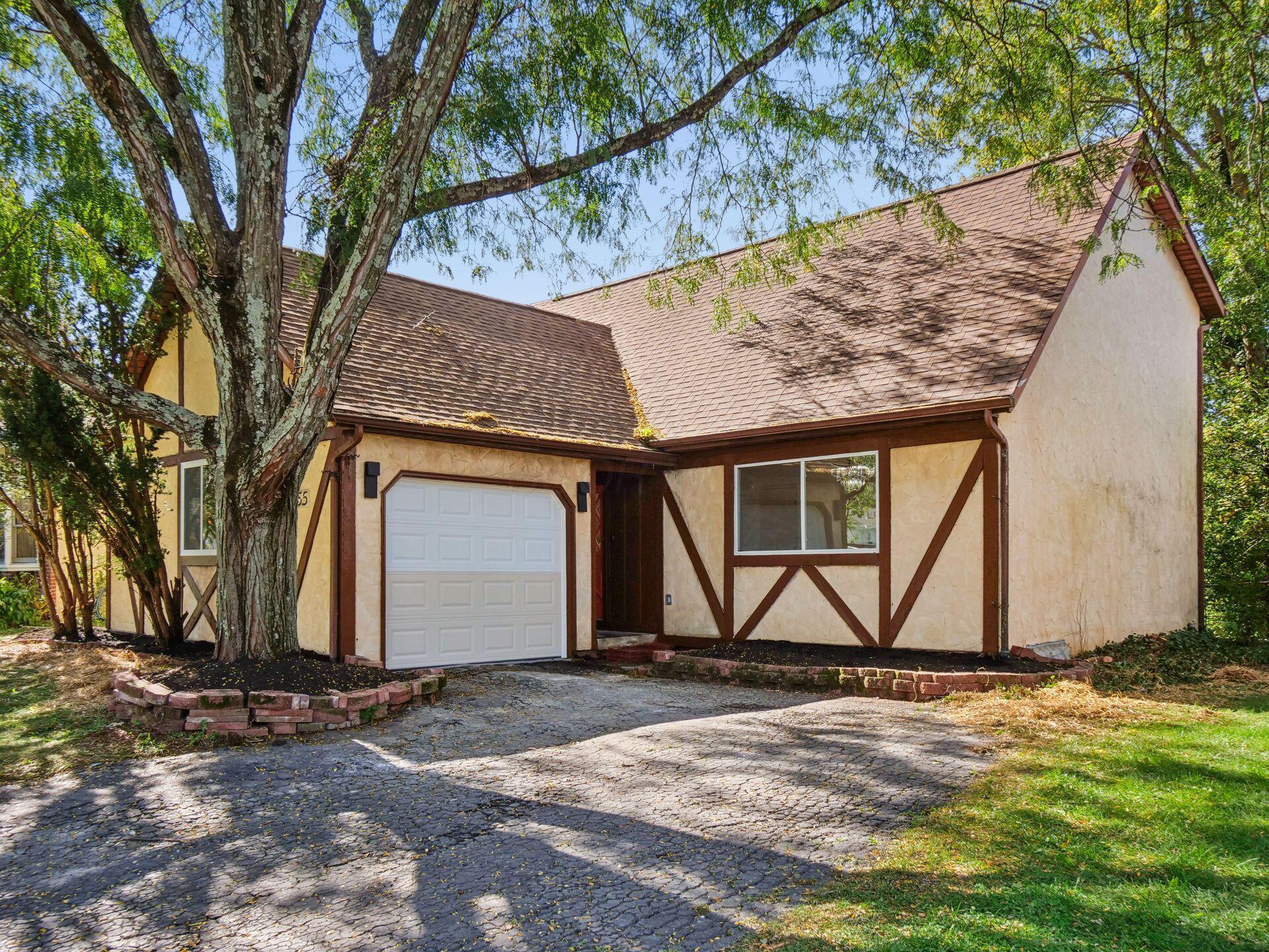 5455 Maple Canyon Avenue Columbus Ohio United States, for Sale, residential, , The Hessenauer Corporation