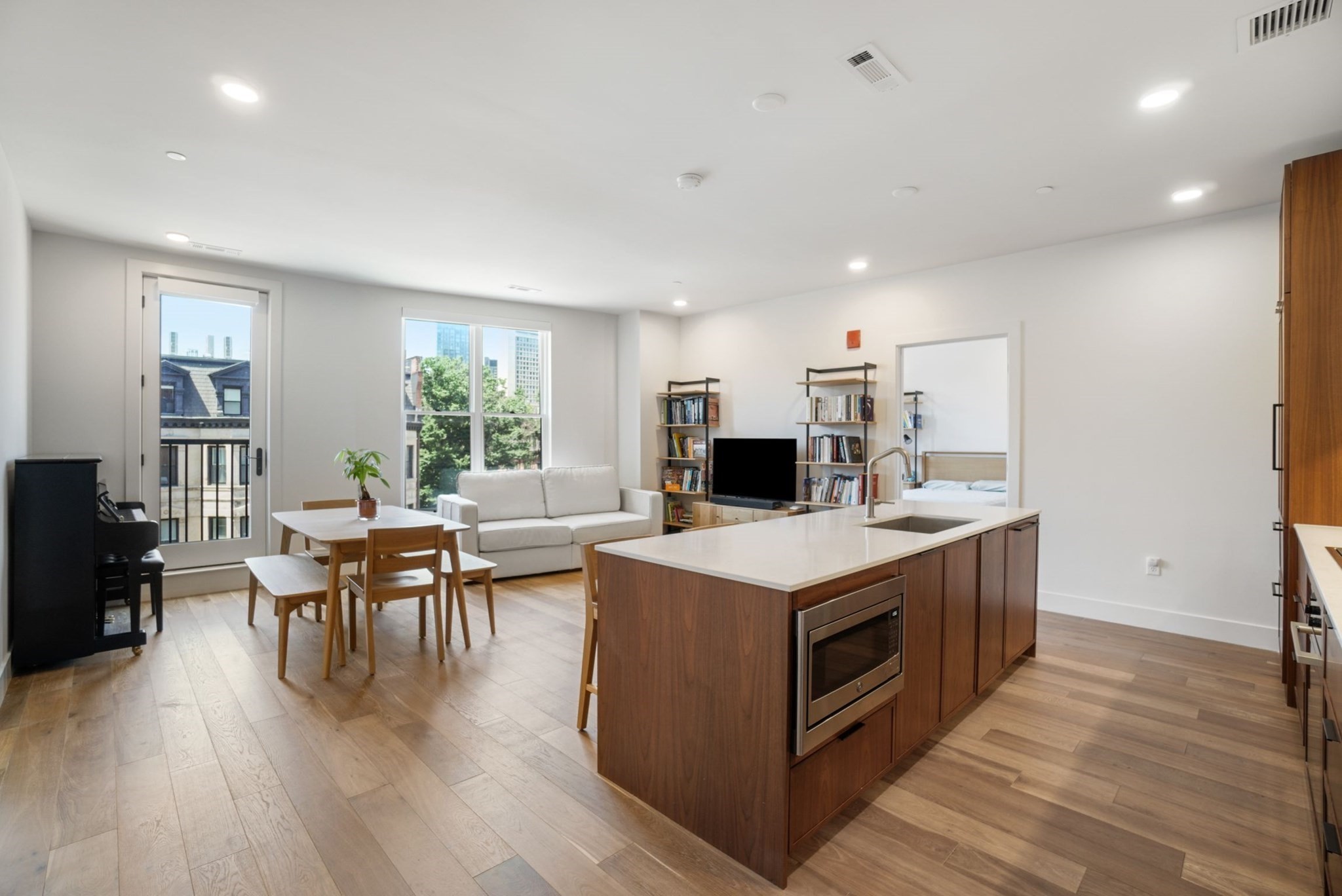 566 Columbus Ave.  UNIT 410 Boston Massachusetts United States, for Rent, residential,  , The Edwards Realty Team - Barrett Sotheby's International Realty