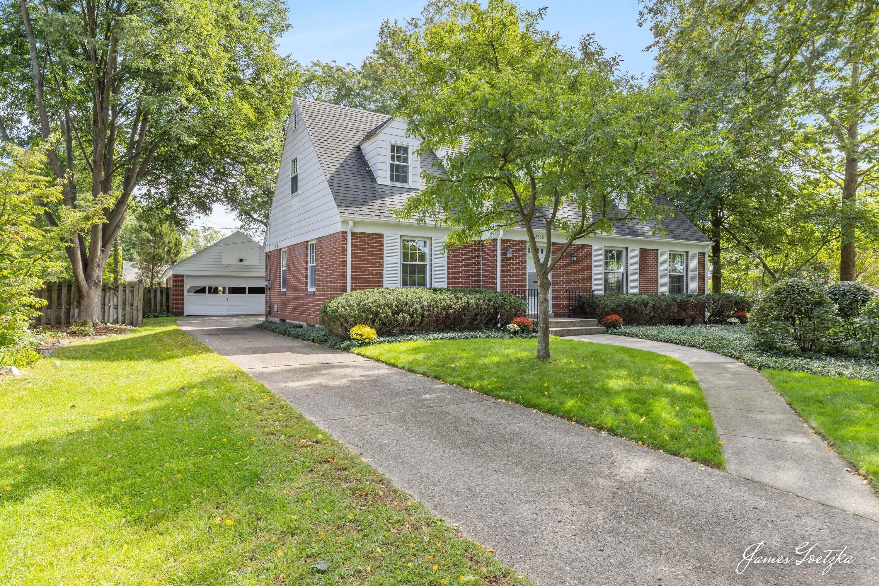 2352 Jefferson Drive Grand Rapids Michigan United States, for Sale, residential,  , RW Daniels Realty