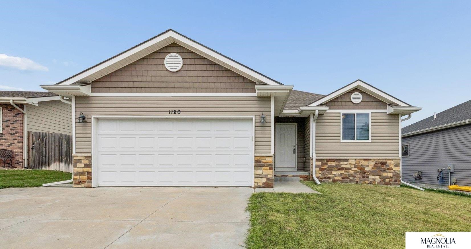 1120 Geranium Drive Lincoln Nebraska United States, for Sale, residential,  , Wolf Professional Realty PC