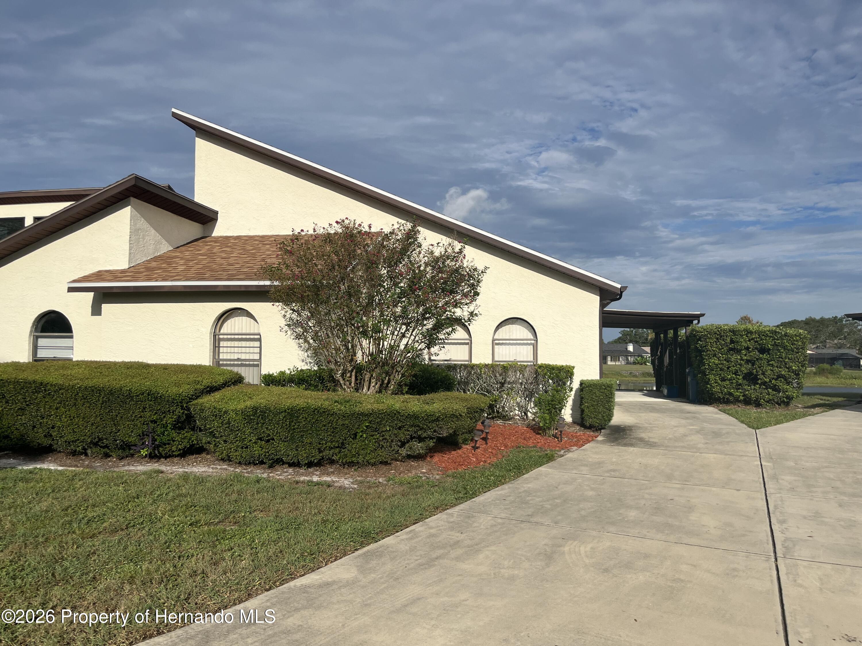 9135 Lingrove Road Weeki Wachee Florida United States, for Sale, residential,  , Gold Star Realty Group Inc
