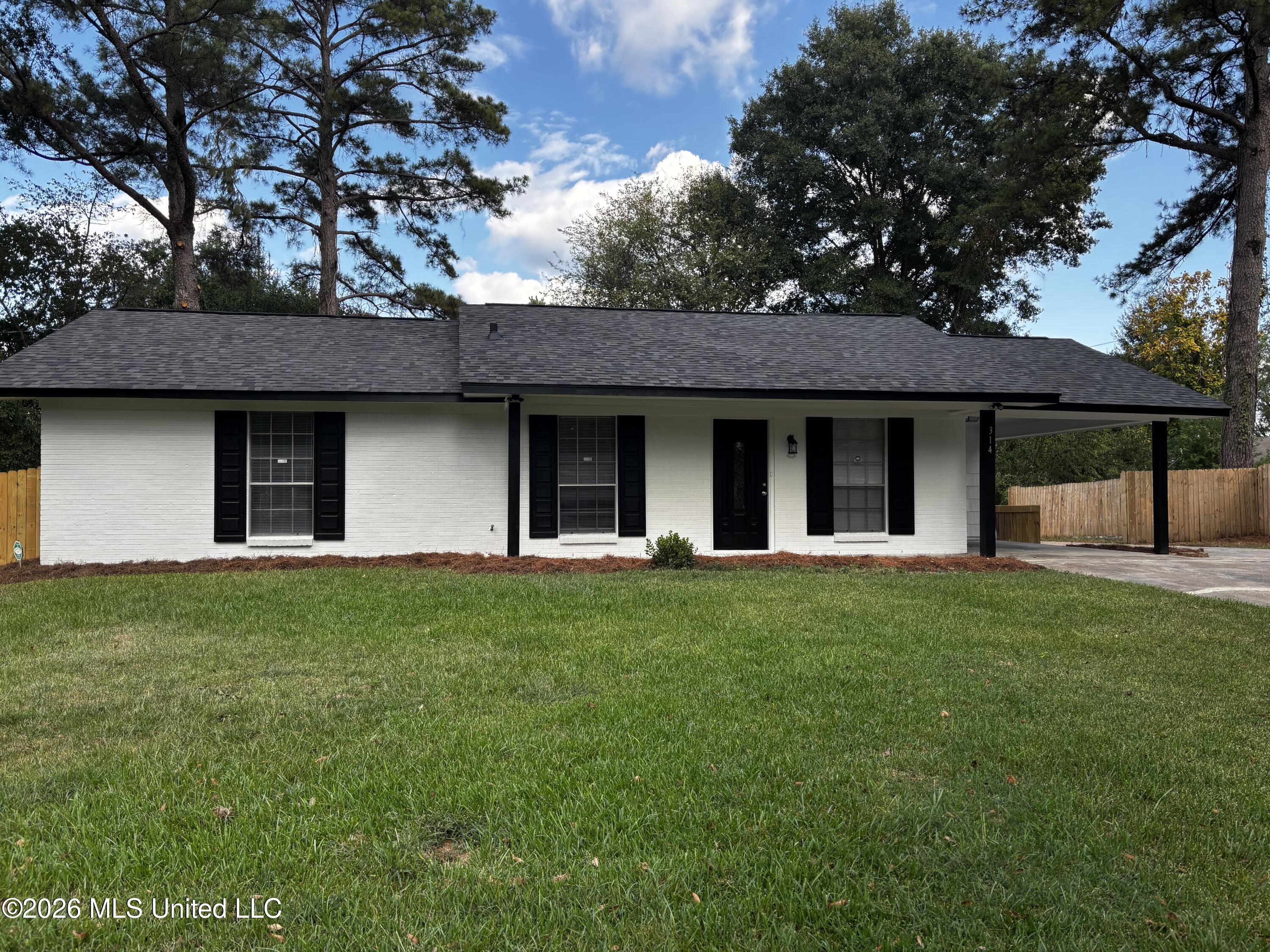 314 Southridge Drive Ridgeland Mississippi United States, for Sale, residential, Jessica McLaurin, Rezults Realty, LLC