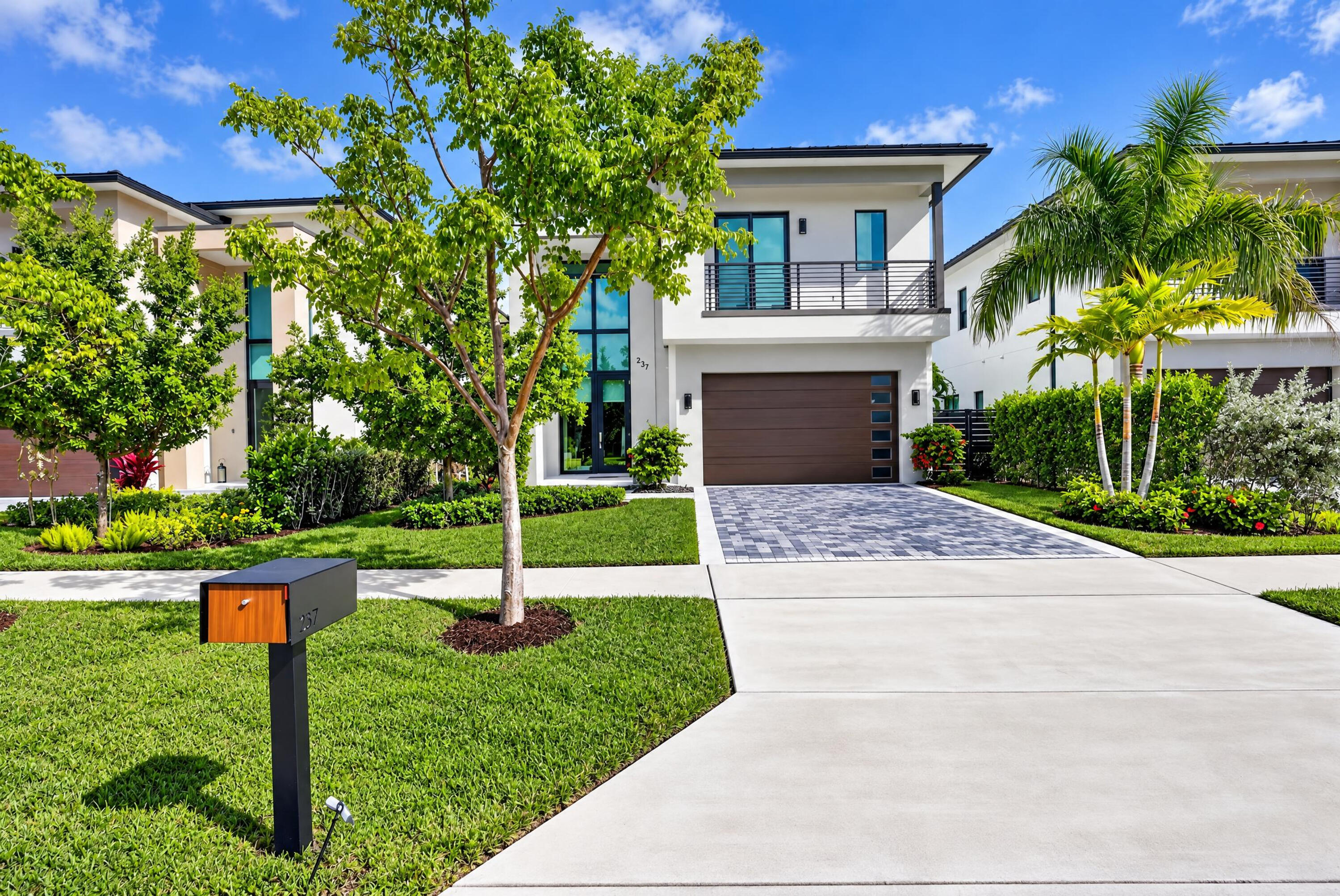 237 NE 11th Street Delray Beach Florida United States, for Rent, residential, Arlene   Toolsie  , Re/Max Direct