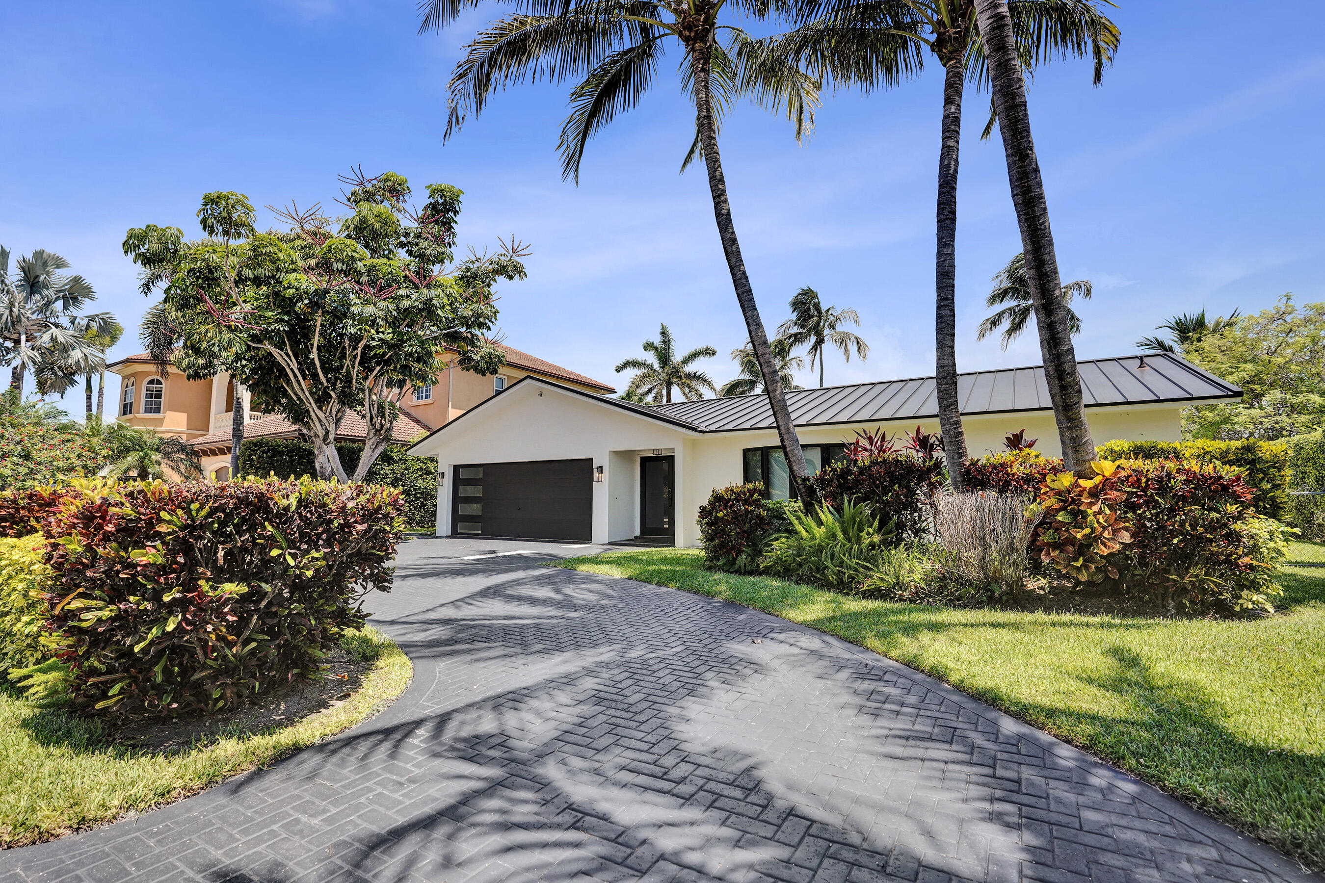 933 Banyan Drive Delray Beach Florida United States, for Rent, residential, Arlene   Toolsie  , Re/Max Direct