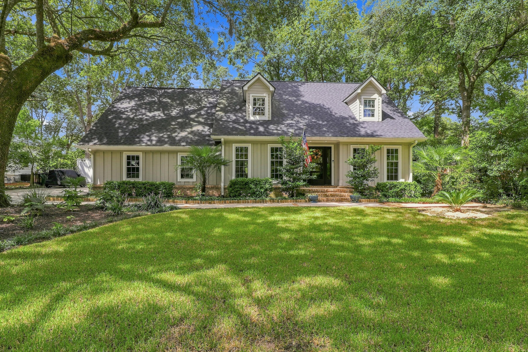 1391 Parkshore Drive Charleston South Carolina United States, for Sale, residential, Bobbie  Rose, Keller Williams Realty Charleston/West Ashley