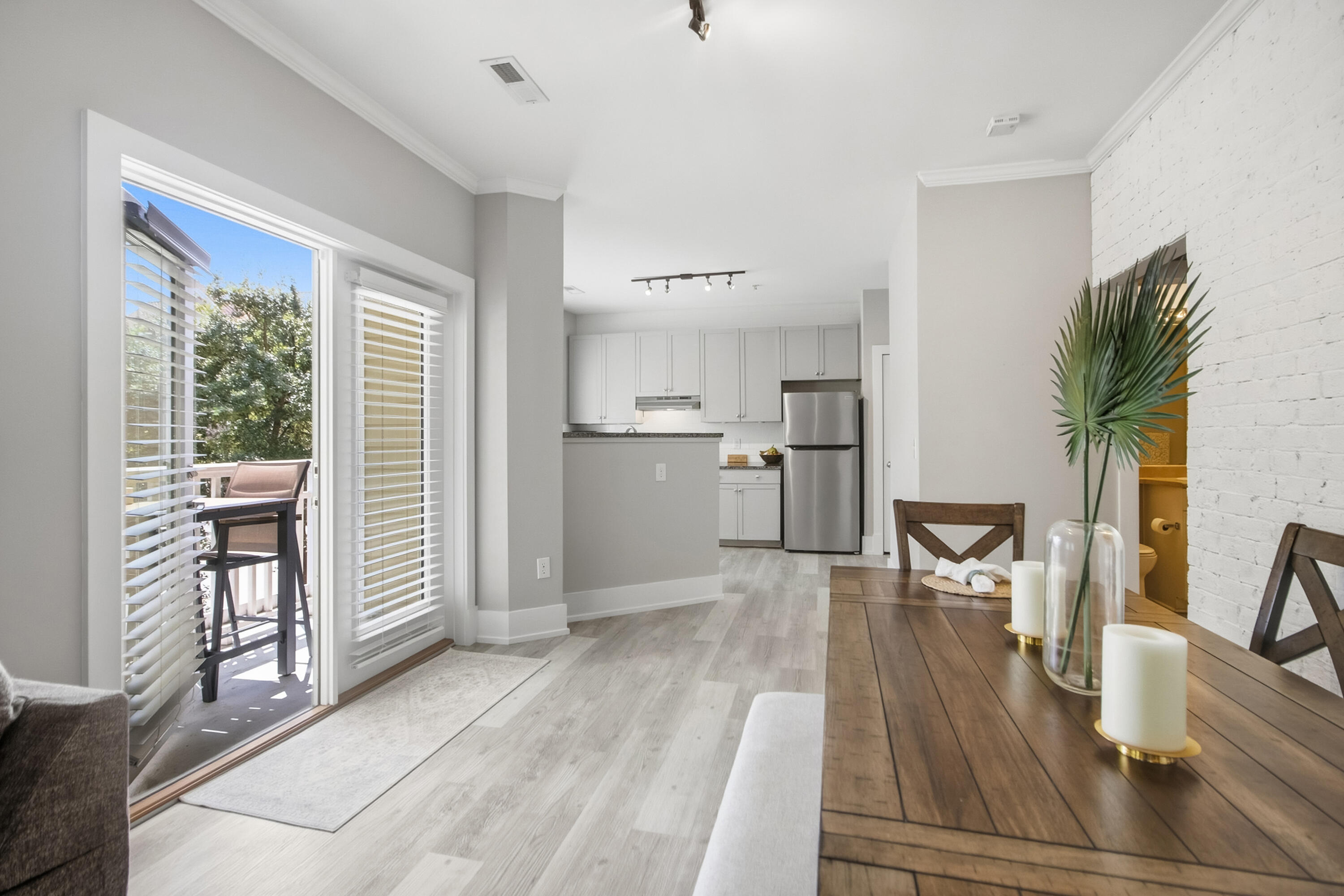 250 Seven Farms Drive APT 202 Charleston South Carolina United States, for Sale, residential, Bobbie  Rose, Keller Williams Realty Charleston/West Ashley
