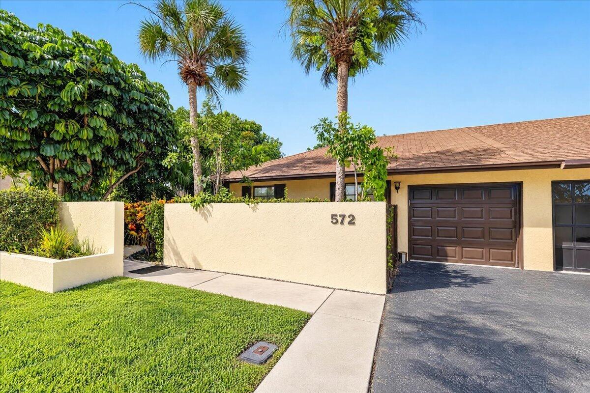 572 SW 28TH Avenue Delray Beach Florida United States, for Rent, residential, Arlene   Toolsie  , Re/Max Direct