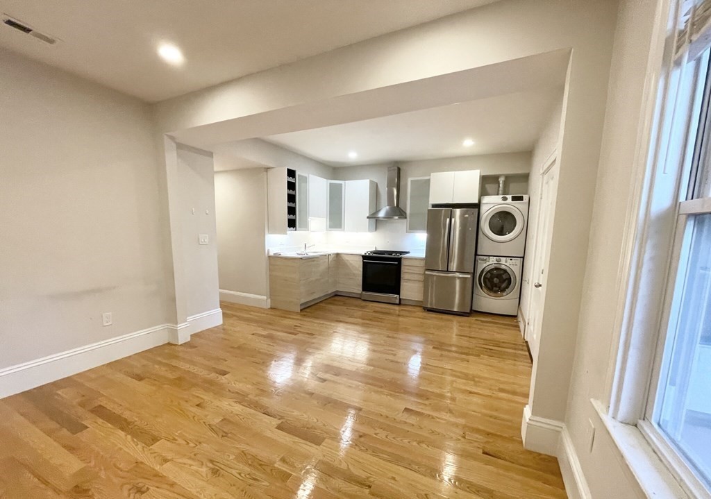 108 Buttonwood  UNIT #2 Boston Massachusetts United States, for Rent, residential,  , The Edwards Realty Team - Barrett Sotheby's International Realty