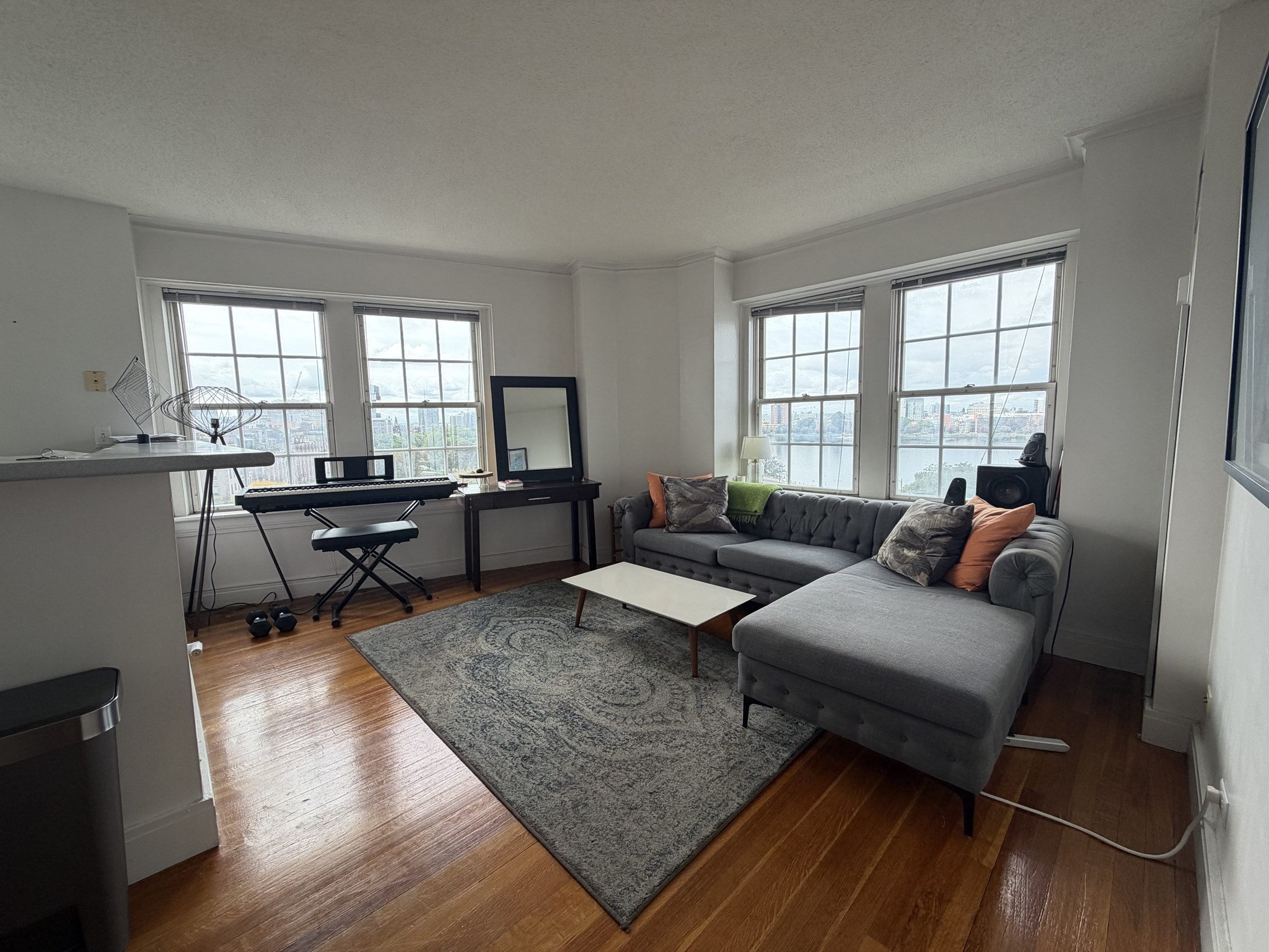 534 Beacon  UNIT 805 Boston Massachusetts United States, for Rent, residential,  , The Edwards Realty Team - Barrett Sotheby's International Realty