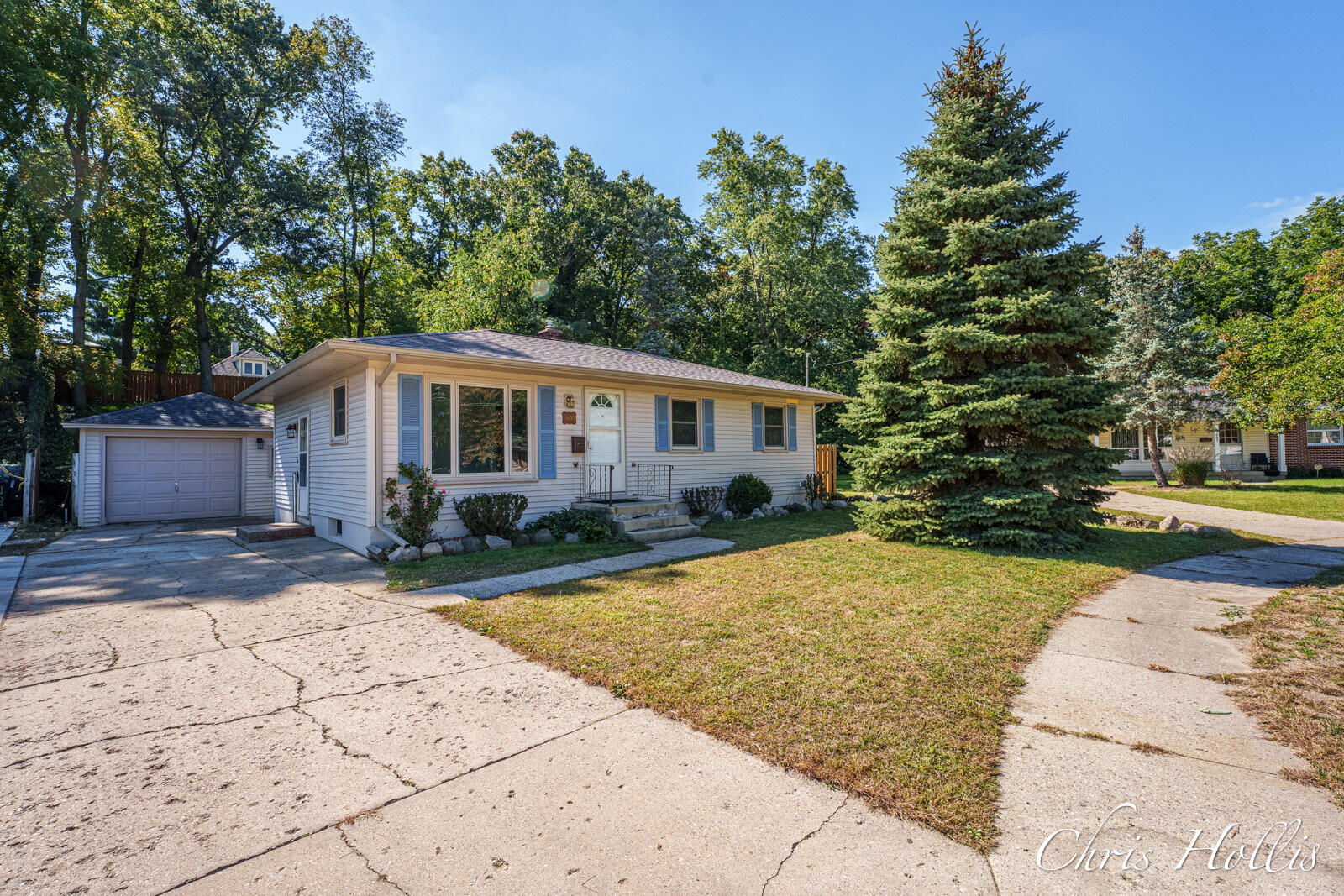 960 Walcott Street Wyoming Michigan United States, for Sale, residential,  , RW Daniels Realty