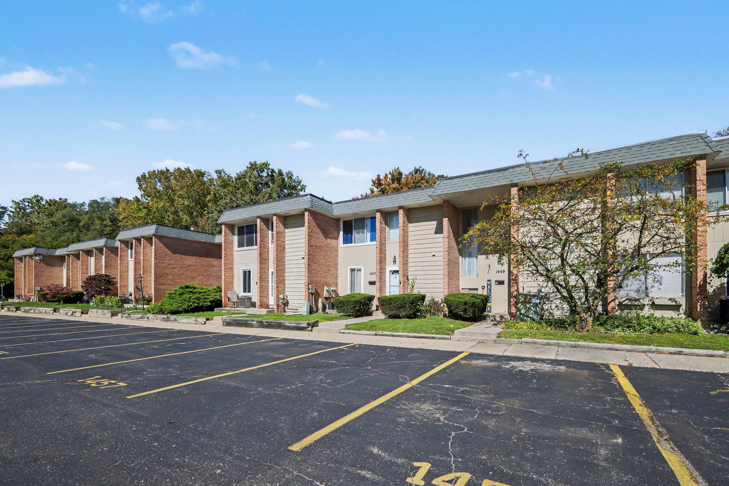 1457 N Saxony Drive APT 14 Grand Rapids Michigan United States, for Sale, residential,  , RW Daniels Realty