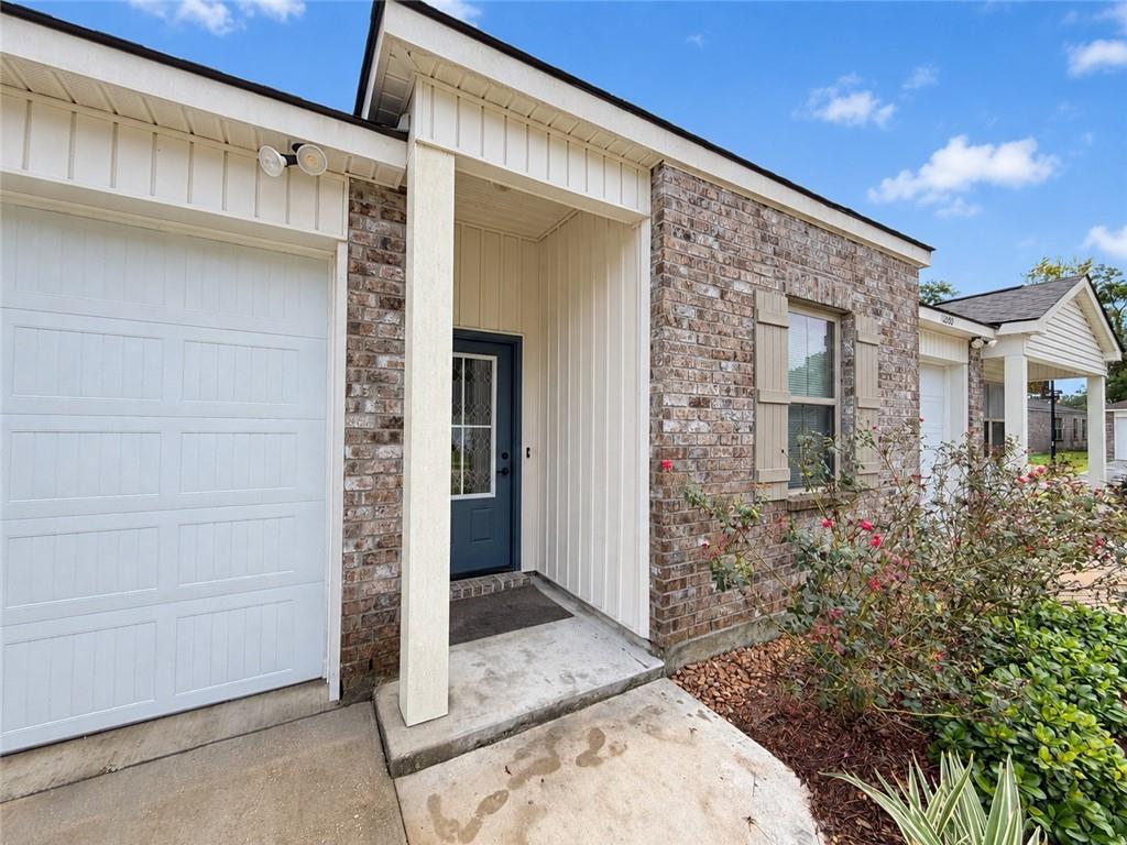 16210 THORNCROWN Lane Baton Rouge Louisiana United States, for Rent, residential,  , CASA REAL ESTATE LLC.