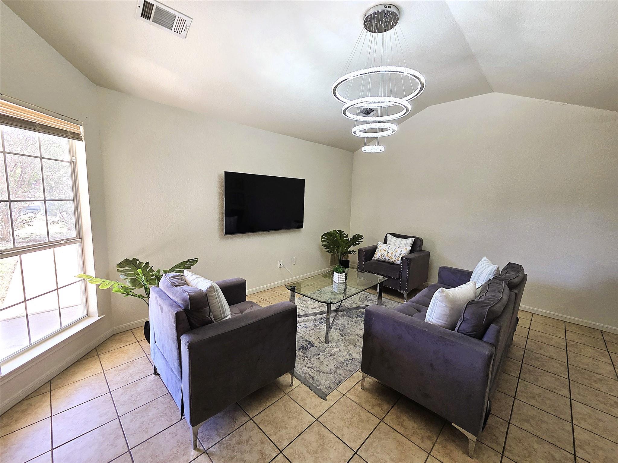 4506 Ronald DR Killeen Texas United States, for Sale, residential, Rita Vera, Central Metro Realty LLC