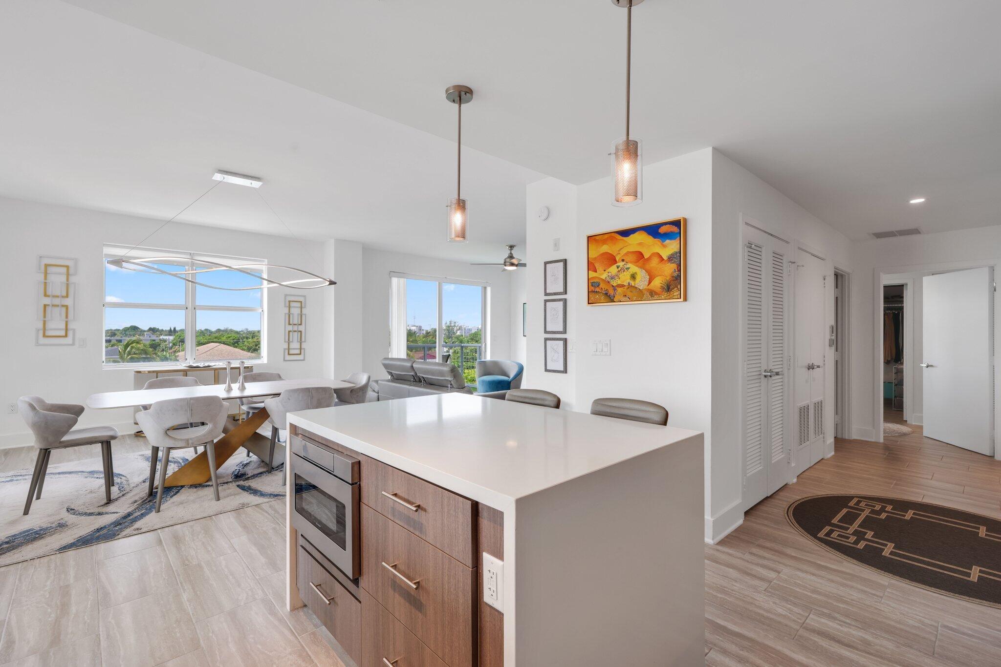 236 SE 5th Avenue APT 312 Delray Beach Florida United States, for Sale, residential, Arlene   Toolsie  , Re/Max Direct