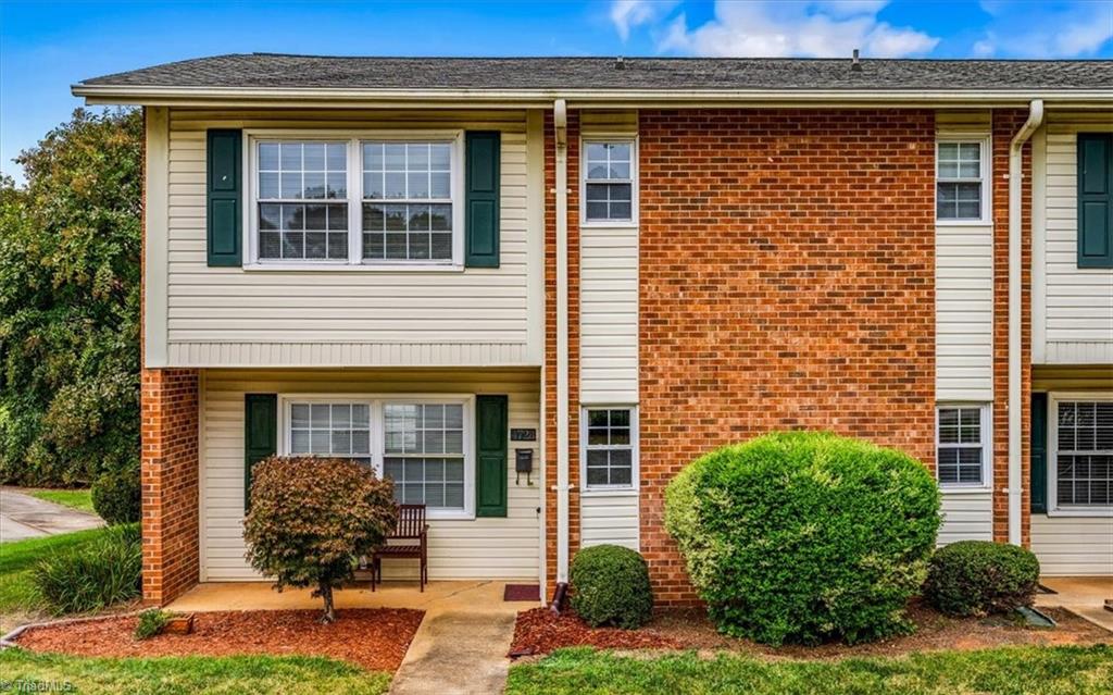 4728 Champion Court Greensboro North Carolina United States, for Sale, residential,  , The Headley Group Realty