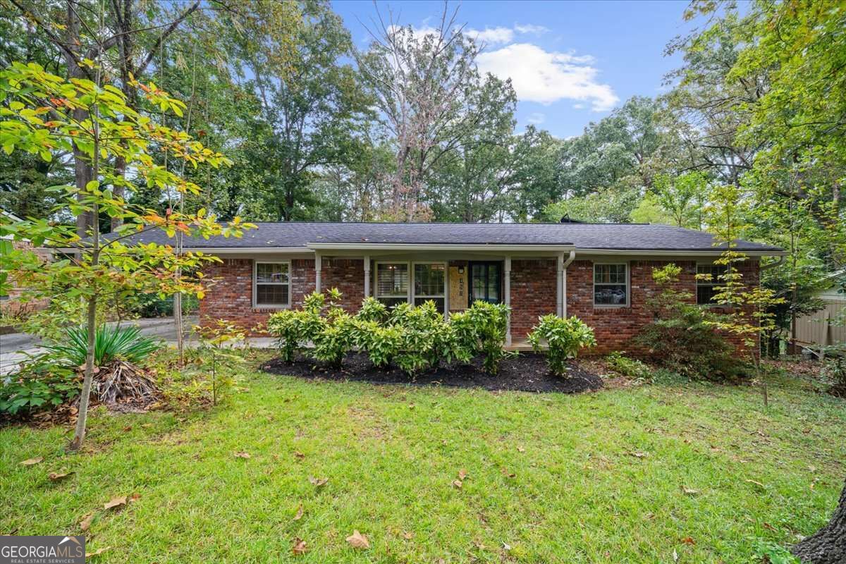 451 Mount Vista Road Stone Mountain Georgia United States, for Sale, residential,  , Provision Realty Inc.