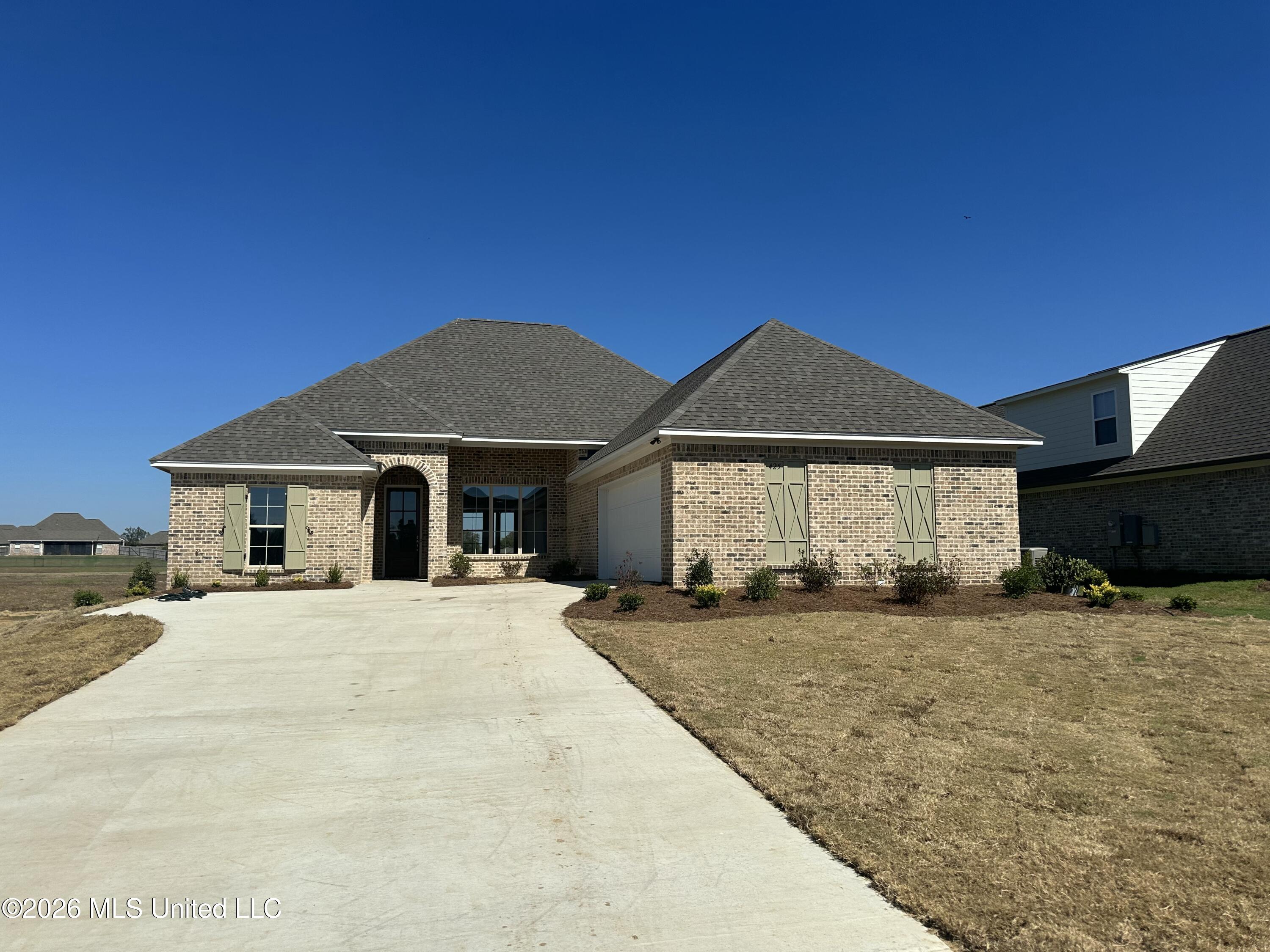 420 Old Maple Cove Madison Mississippi United States, for Sale, residential, Jessica McLaurin, Rezults Realty, LLC