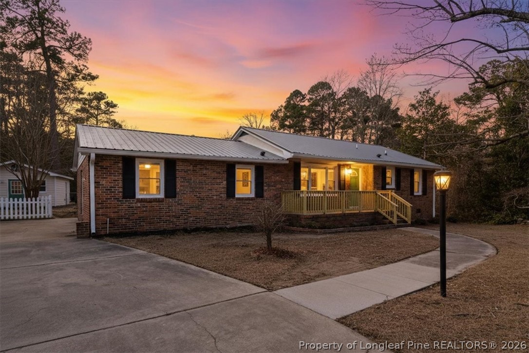 3901 Daytona Road Fayetteville North Carolina United States, for Sale, residential, Dana Faircloth, At Home Realty