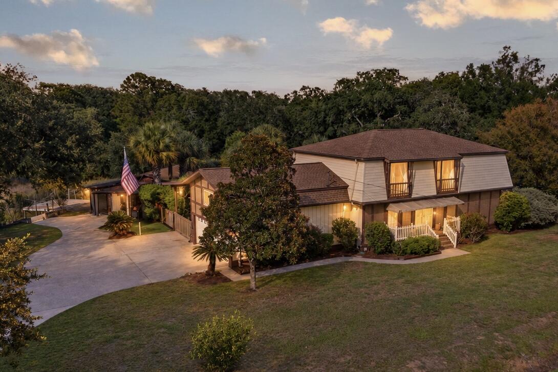 814 Stonefield Avenue Charleston South Carolina United States, for Sale, residential, Bobbie  Rose, Keller Williams Realty Charleston/West Ashley