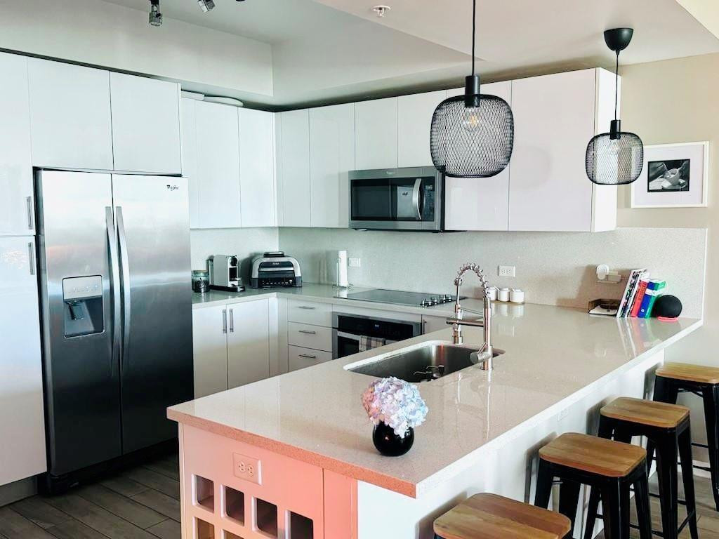 999 SW 1ST Avenue APT 3313 Miami Florida United States, for Sale, residential, Nicholas Clark, Incom New Example Office