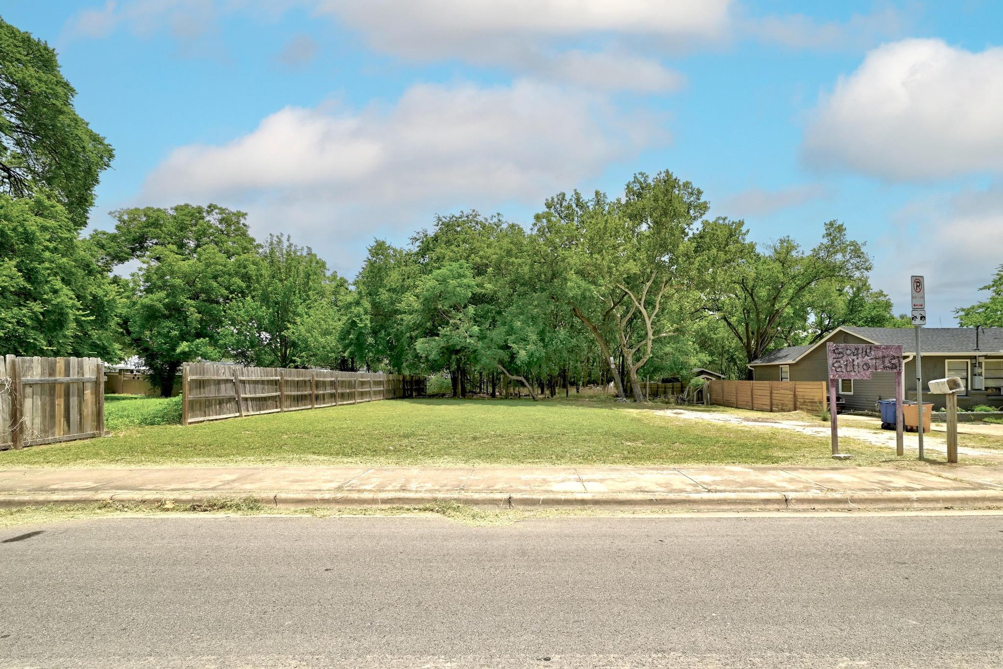504 Elliott ST Austin Texas United States, for Sale, residential, Jessica Dodge, All City Real Estate, Ltd. Co.