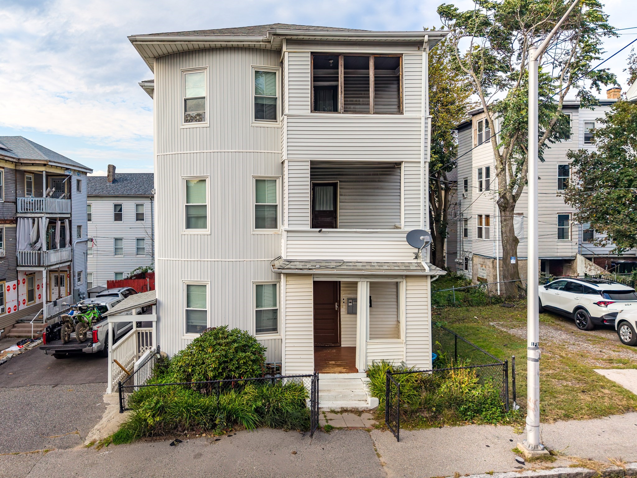 33 Jefferson St Worcester Massachusetts United States, for Sale, residential, Edwin Contreras, Broad Sound Real Estate