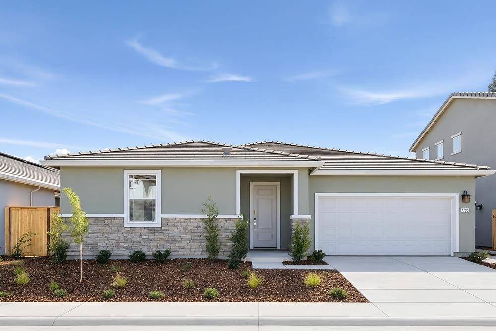 7795 Yellow Cups Way Sacramento California United States, for Sale, residential,  , Royalty Property Management & Realty