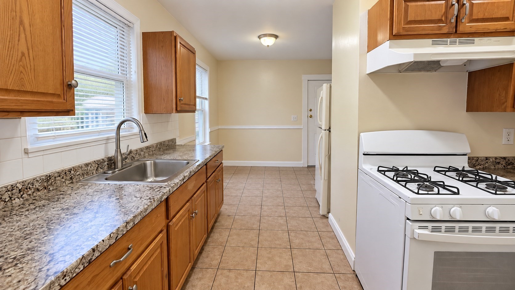 242 Chesnut St  UNIT 2 Lynn Massachusetts United States, for Rent, residential,  , CITIPOINT REALTY SERVICES, LLC