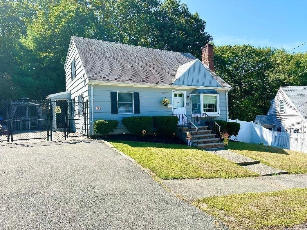 15 Cannon Rock Road Lynn Massachusetts United States, for Sale, residential,  , CITIPOINT REALTY SERVICES, LLC