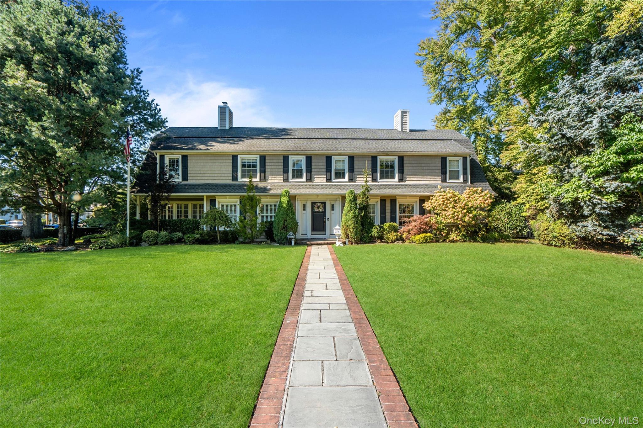 22 Nassau Boulevard Garden City New York United States, for Sale, residential,  , ARROW REALTY