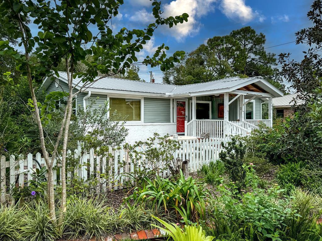 121 Ave D Apalachicola Florida United States, for Sale, residential, Deb Robertson, The Naumann Group Real Estate, Inc.