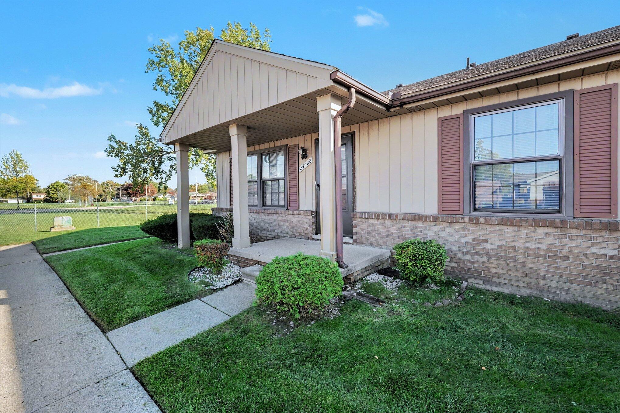 24028 Greenhill Road APT 59 Warren Michigan United States, for Sale, residential,  , New Way Realty Partners