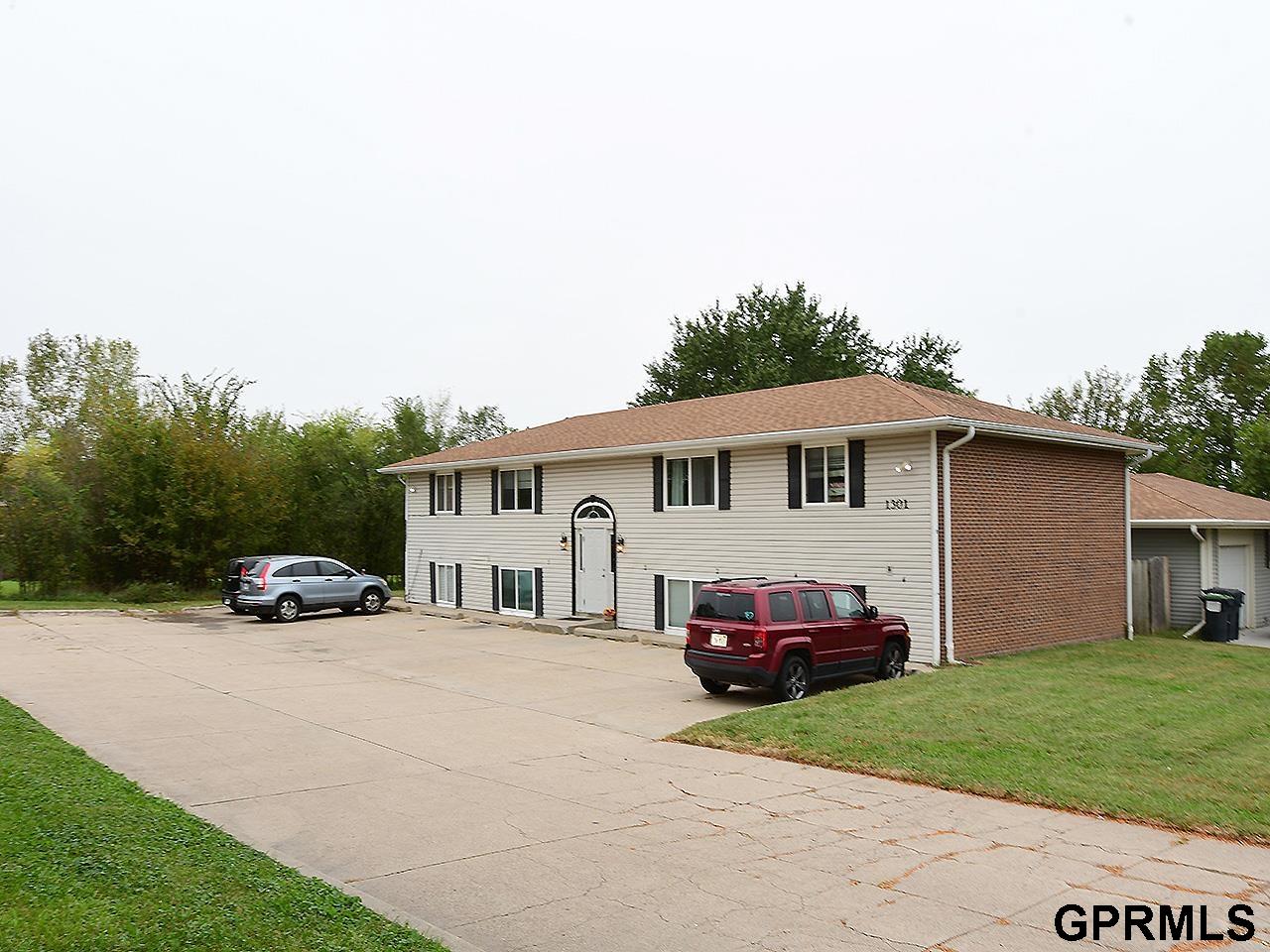 1301 SW 10Th Street Lincoln Nebraska United States, for Sale, residential,  , Wolf Professional Realty PC