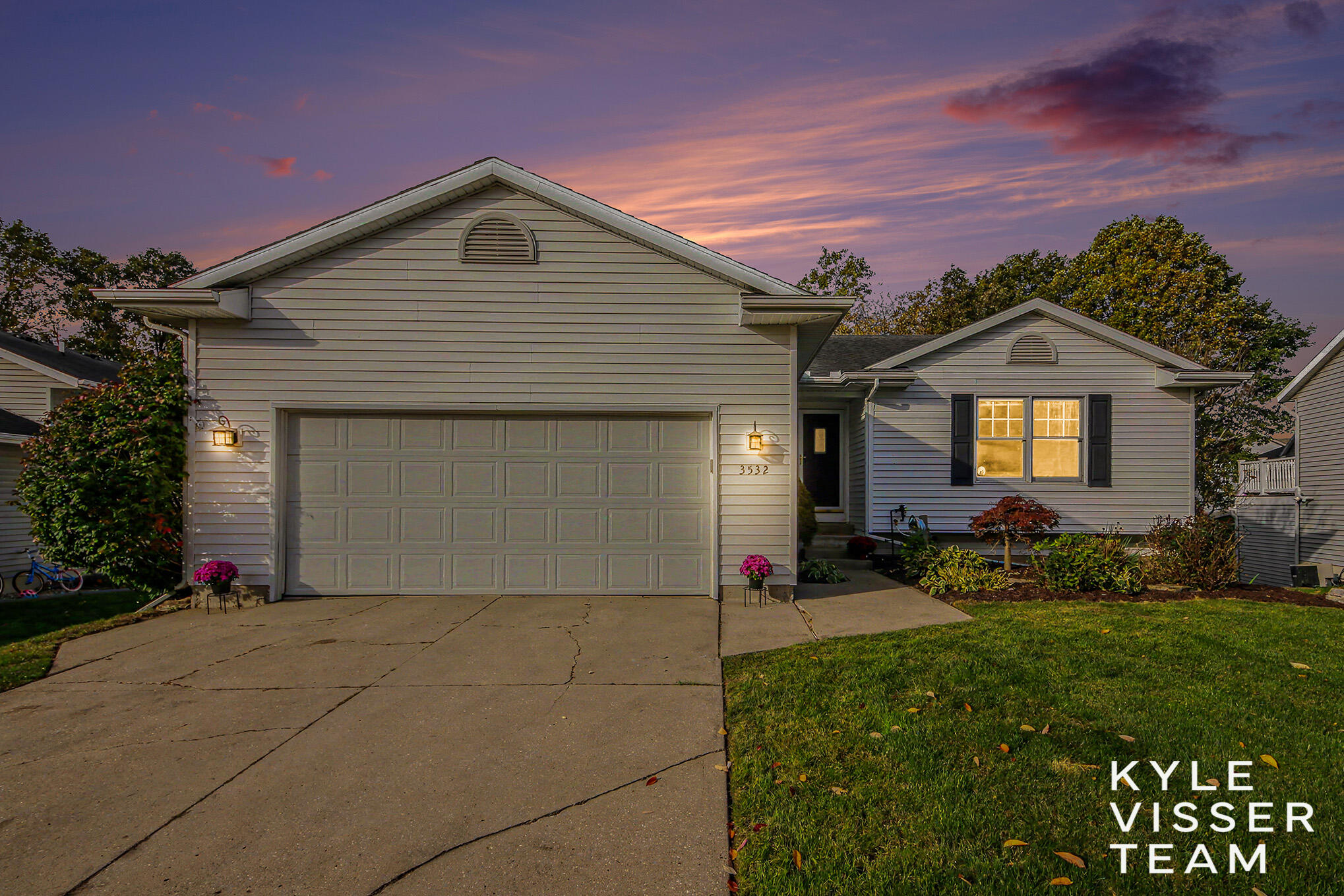 3532 Breezewood Drive Kentwood Michigan United States, for Sale, residential,  , RW Daniels Realty