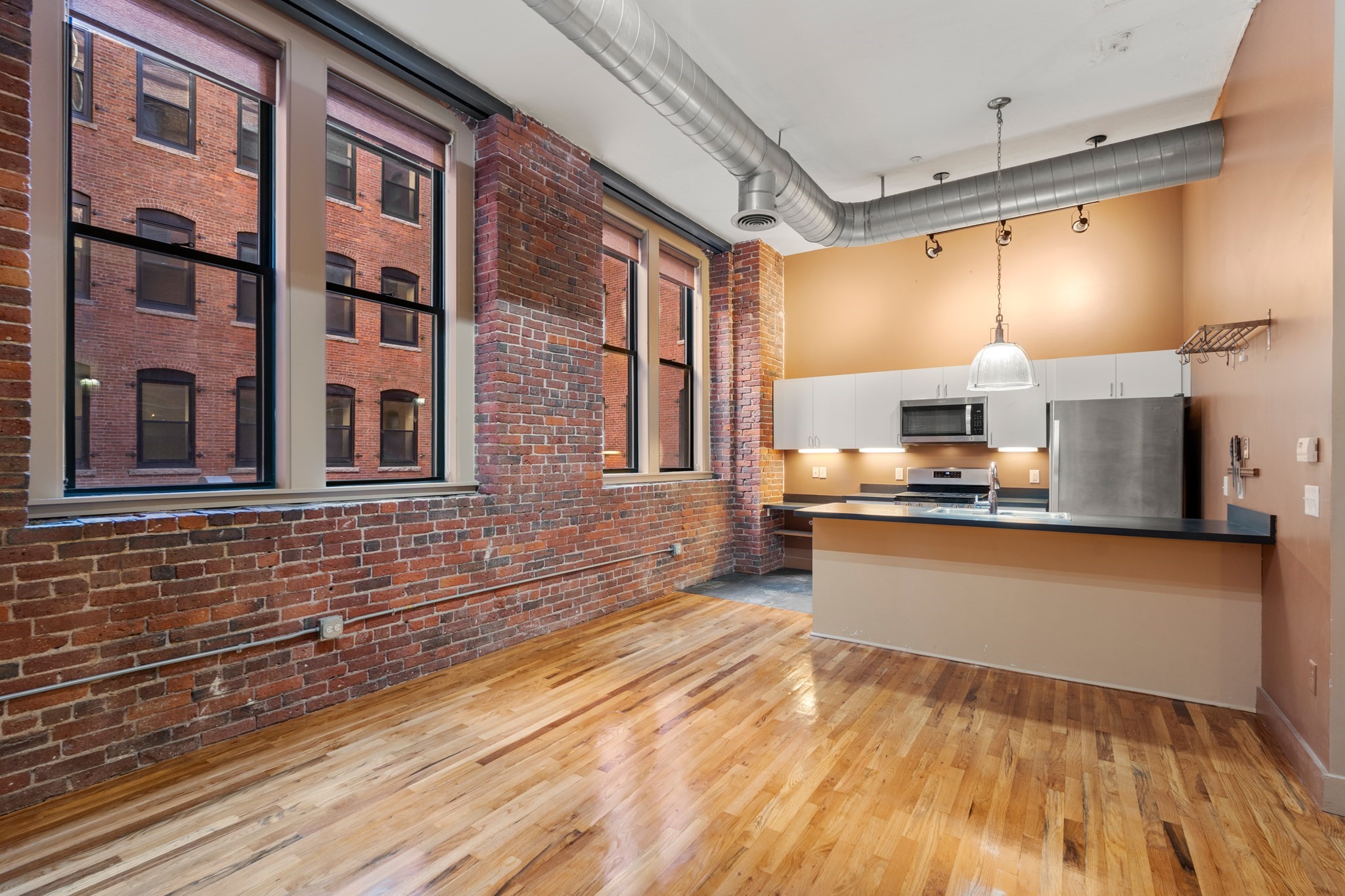 13-17 Willow St  UNIT 205 Lynn Massachusetts United States, for Sale, residential,  , CITIPOINT REALTY SERVICES, LLC