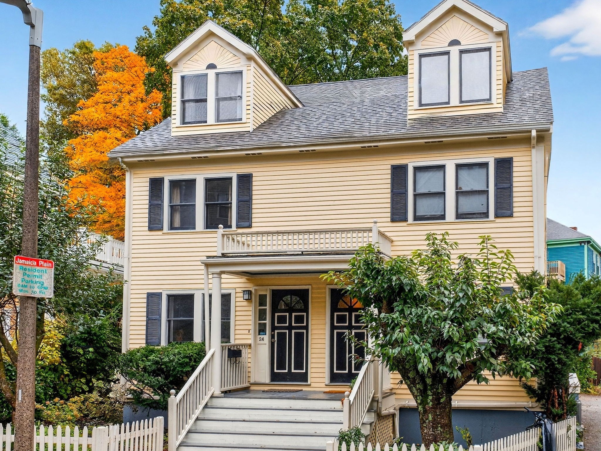 24-26 Newbern  UNIT 26 Boston Massachusetts United States, for Rent, residential,  , The Edwards Realty Team - Barrett Sotheby's International Realty