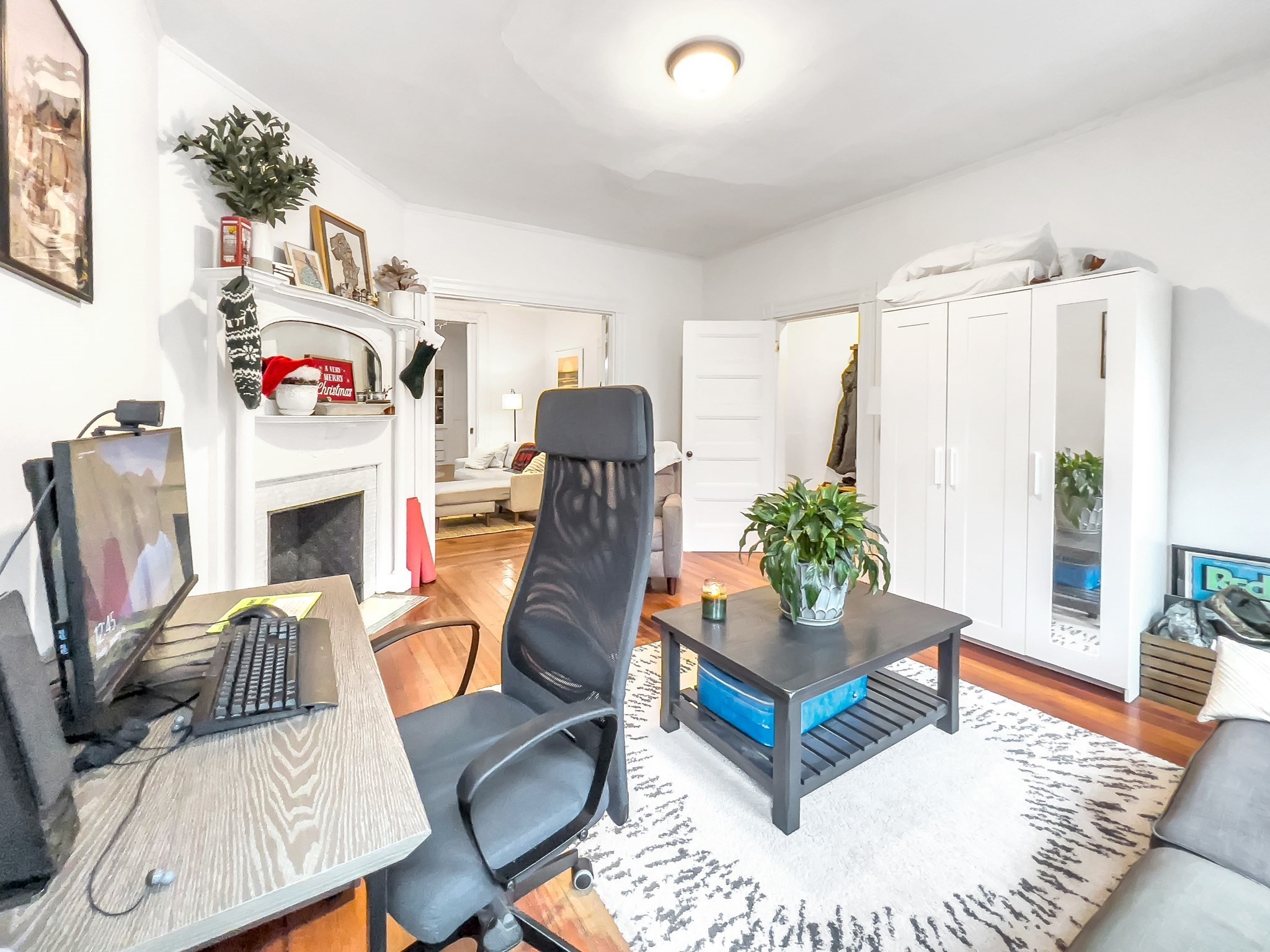 287 Chestnut Avenue  UNIT 1 Boston Massachusetts United States, for Rent, residential,  , The Edwards Realty Team - Barrett Sotheby's International Realty