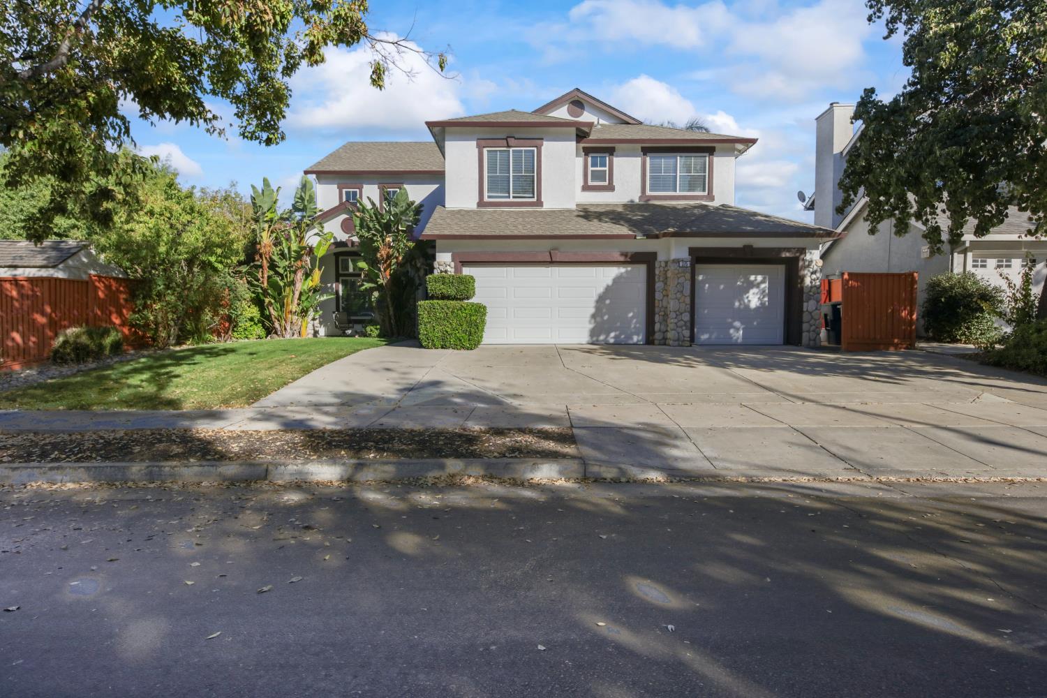 375 Glenbriar Circle Tracy California United States, for Sale, residential,  , Royalty Property Management & Realty