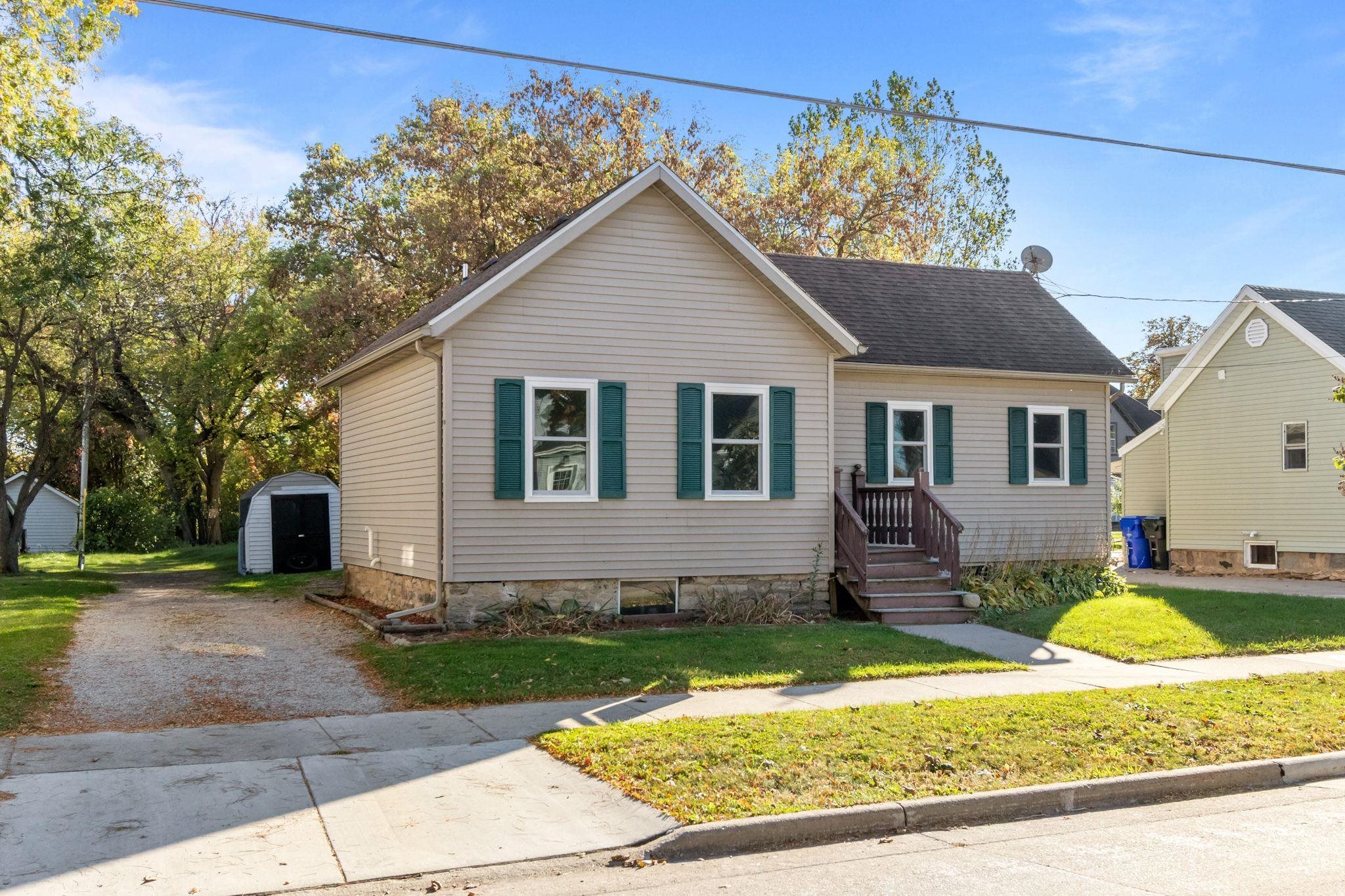 917 W FRANKLIN Street Appleton Wisconsin United States, for Sale, residential,  , Fireside Realty LLC