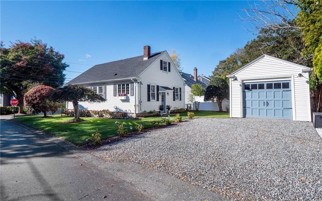 26 Vernon Avenue Newport Rhode Island United States, for Rent, residential, Demo Agent, InCom Real Estate - New Demo Office