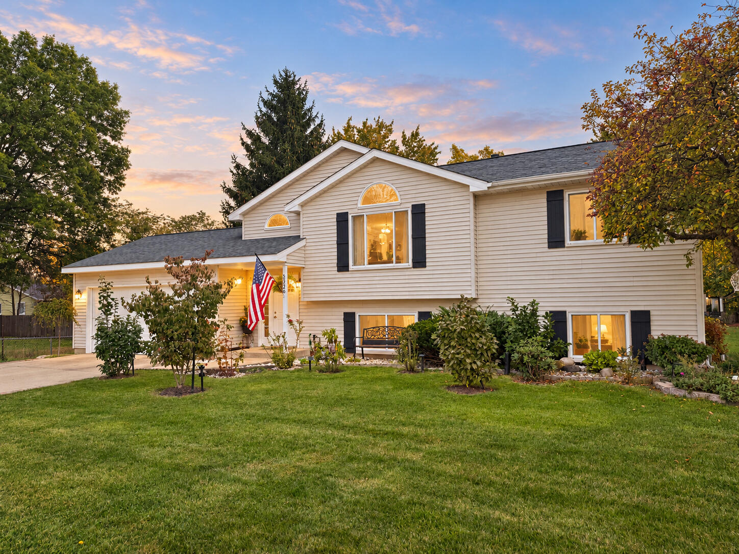 5226 Mulligan Drive Wyoming Michigan United States, for Sale, residential,  , RW Daniels Realty