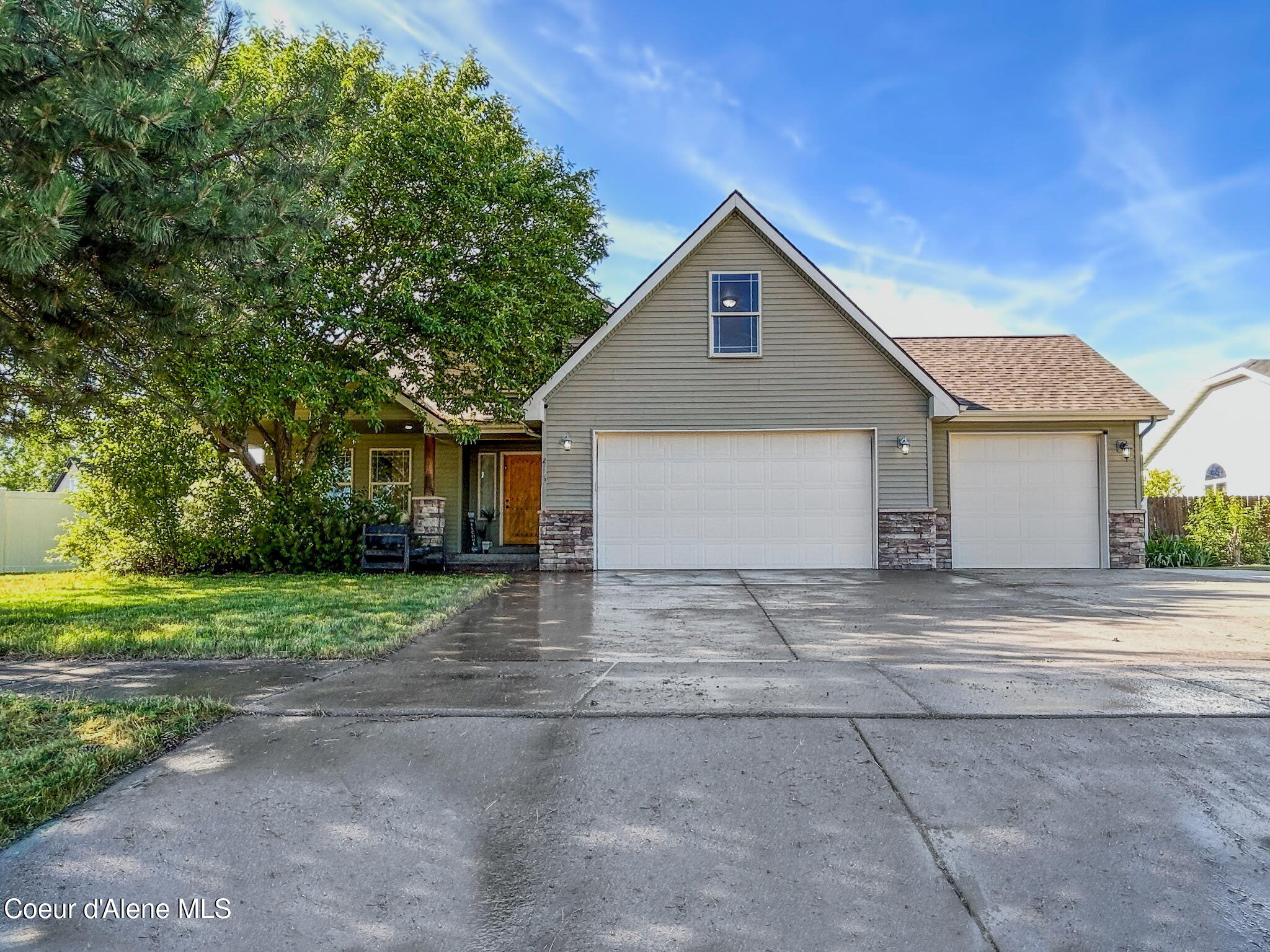 2729 W Porthill CT Hayden Idaho United States, for Sale, residential, Jenna Wynand, Realty ONE Group Eclipse
