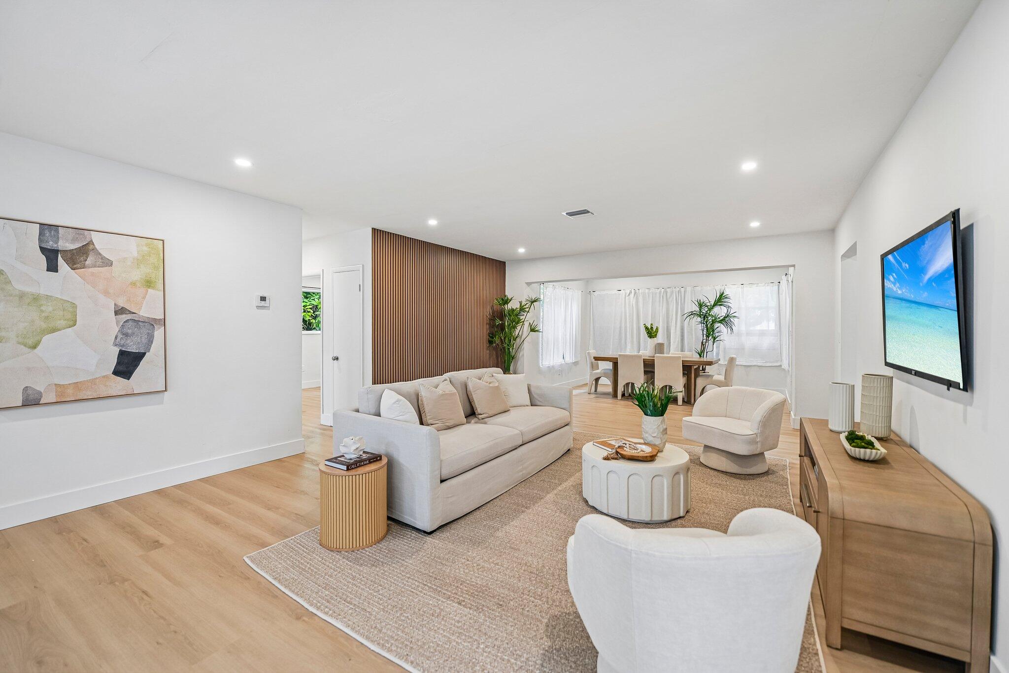 285 NE 165TH Street Miami Florida United States, for Sale, residential, Nicholas Clark, Incom New Example Office