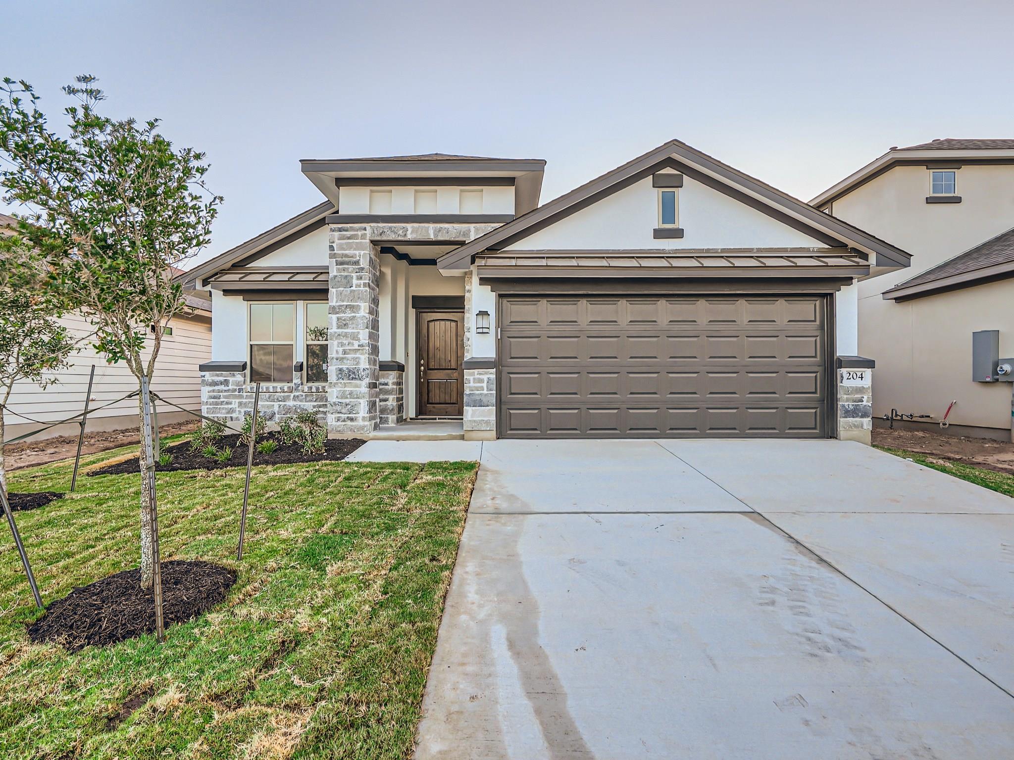 204 Comet Pointe DR Georgetown Texas United States, for Rent, residential, Rita Vera, Central Metro Realty LLC