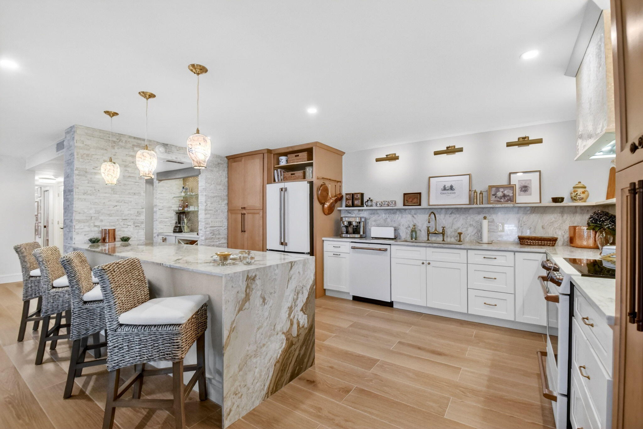 2200 S Ocean Boulevard APT 206 Delray Beach Florida United States, for Sale, residential, Arlene   Toolsie  , Re/Max Direct