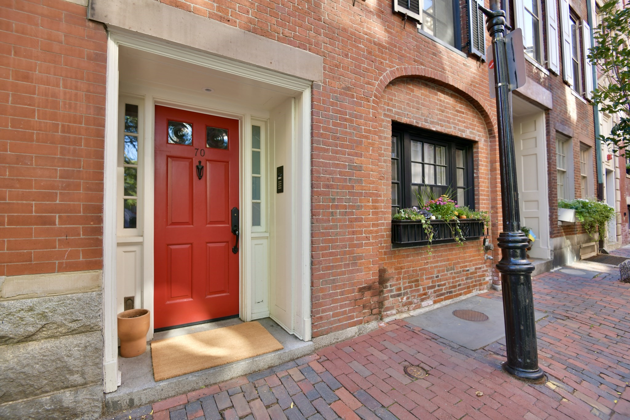 70 Myrtle St Boston Massachusetts United States, for Sale, residential,  , The Edwards Realty Team - Barrett Sotheby's International Realty