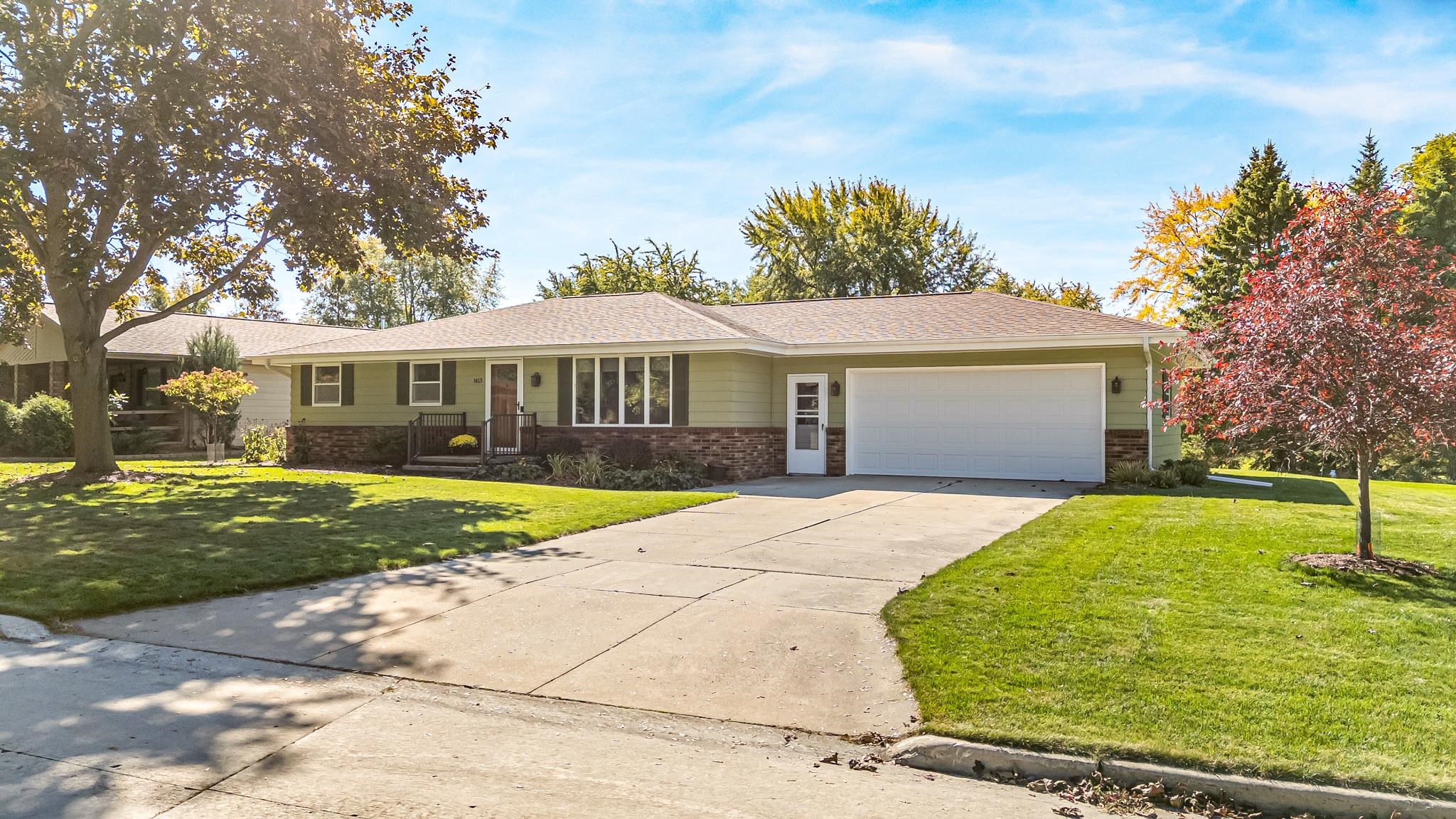 1413 W EDMUND Drive Appleton Wisconsin United States, for Sale, residential,  , Fireside Realty LLC